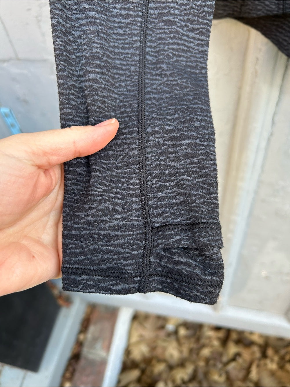 Lululemon Squad Goals Hoodie, size 6