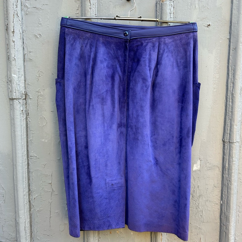 Danier Vintage 80’s Leather & Suede Skirt & Jacket set, Large