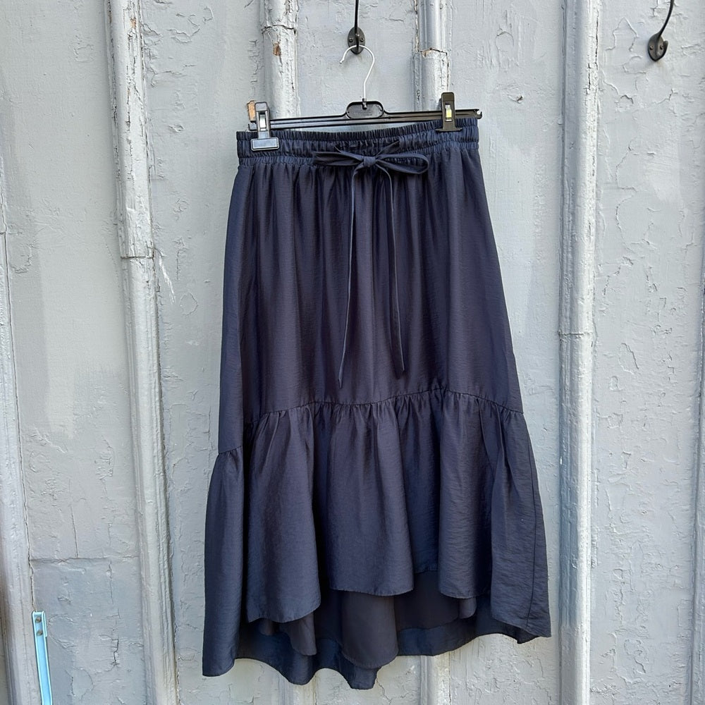 Club Monaco High Low Skirt, size M