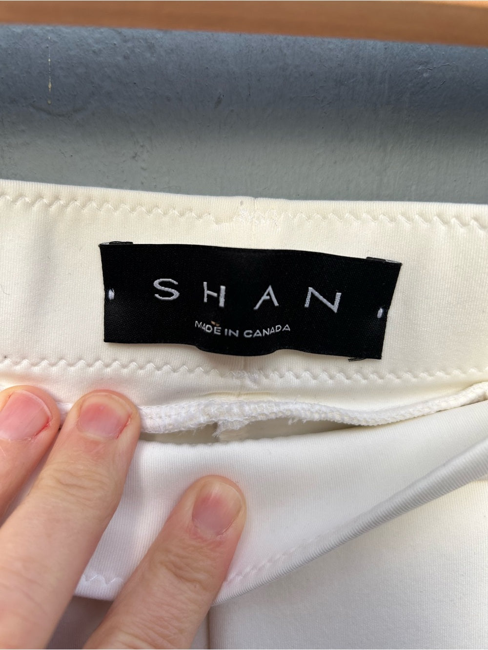 Shan White Sofia Pants, BNWT, size 6