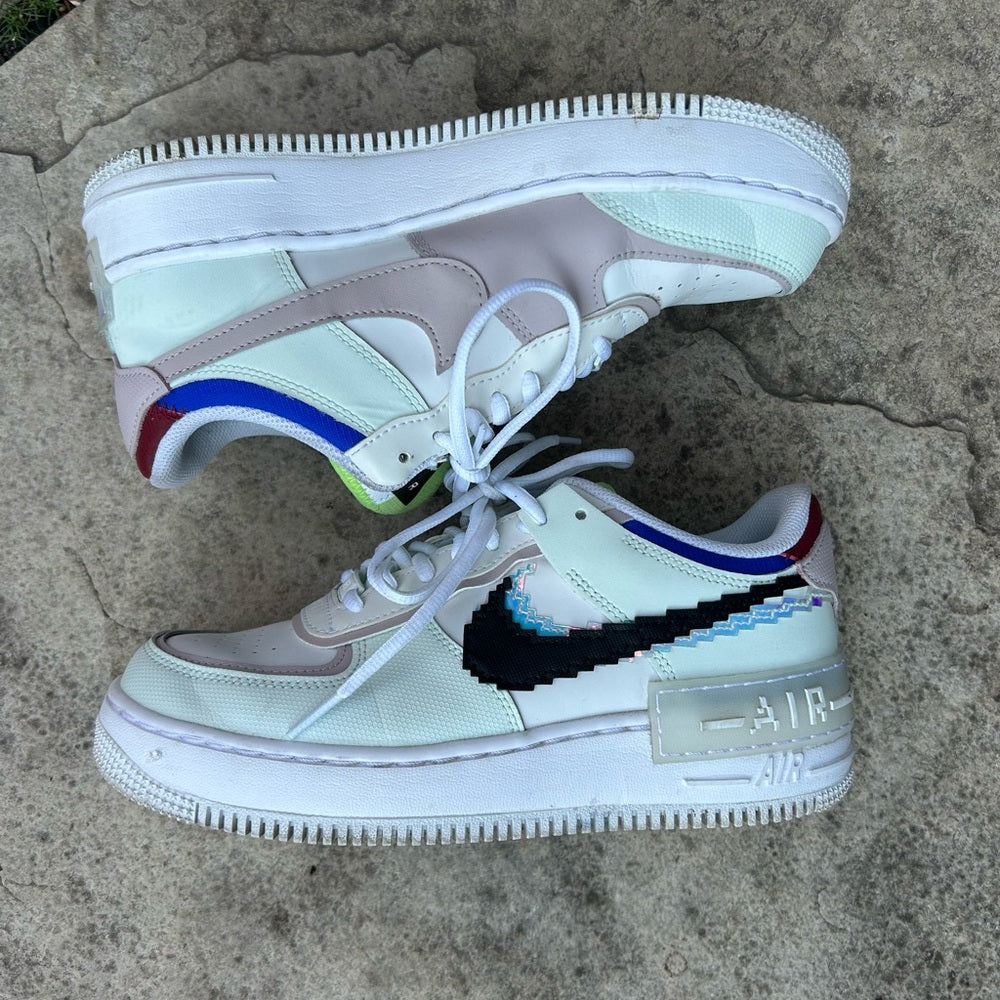 Nike Air Force 1 Shadow SE ‘Pixel Swoosh - Barely Green’, size 8.5