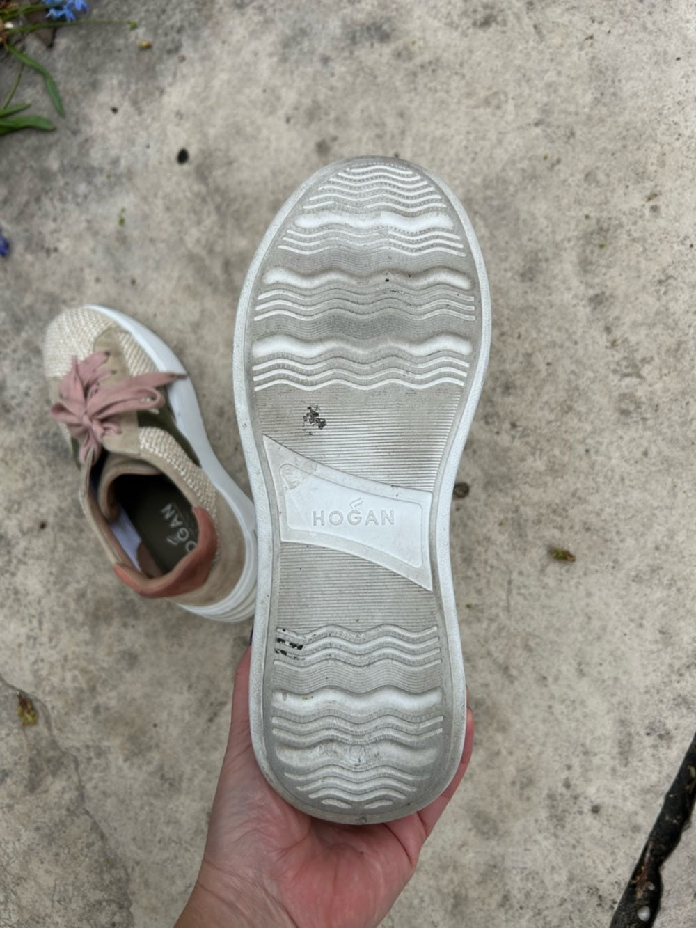 Hogan Rebel Beige Green, size 37 (US7)