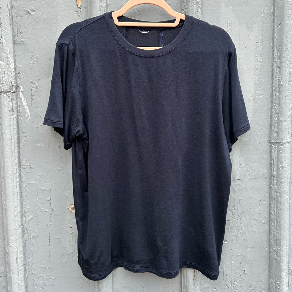 Kit and Ace Tech Jersey Crewneck Tee in Dark Blue, approx size M