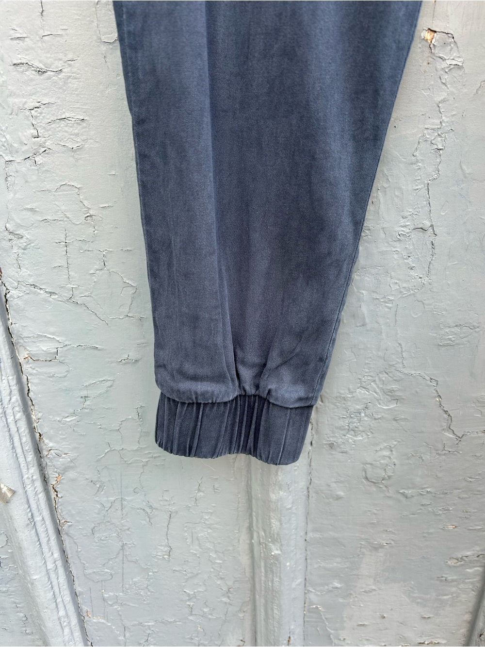 Bella Dahl Navy Cargo Pants, Small