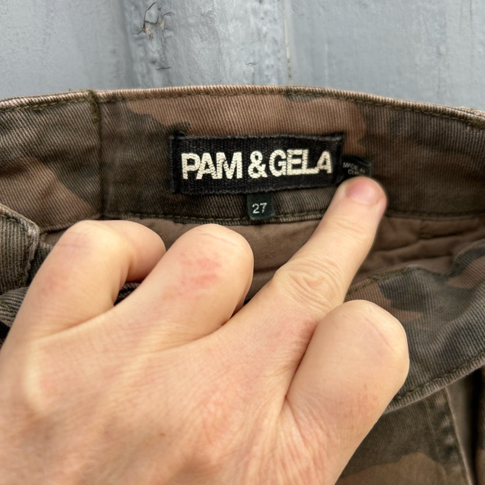 Pam & Gela Camo Side Stripe Pant in Army, size 27