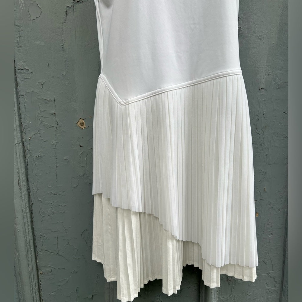 Lululemon Tiered Pleats Tennis Dress In White, size 10