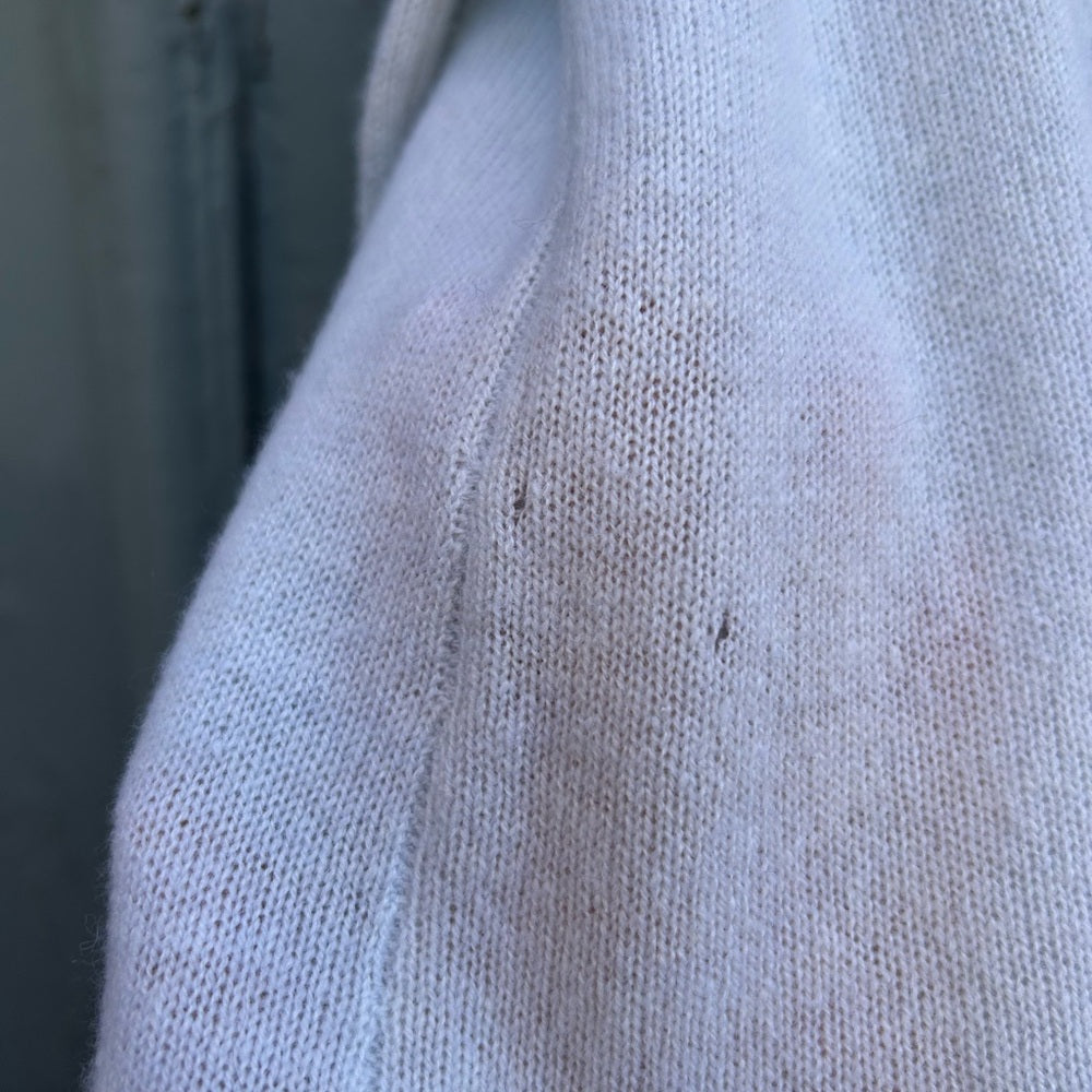 Cashmere Cardigan with embroidery, size M