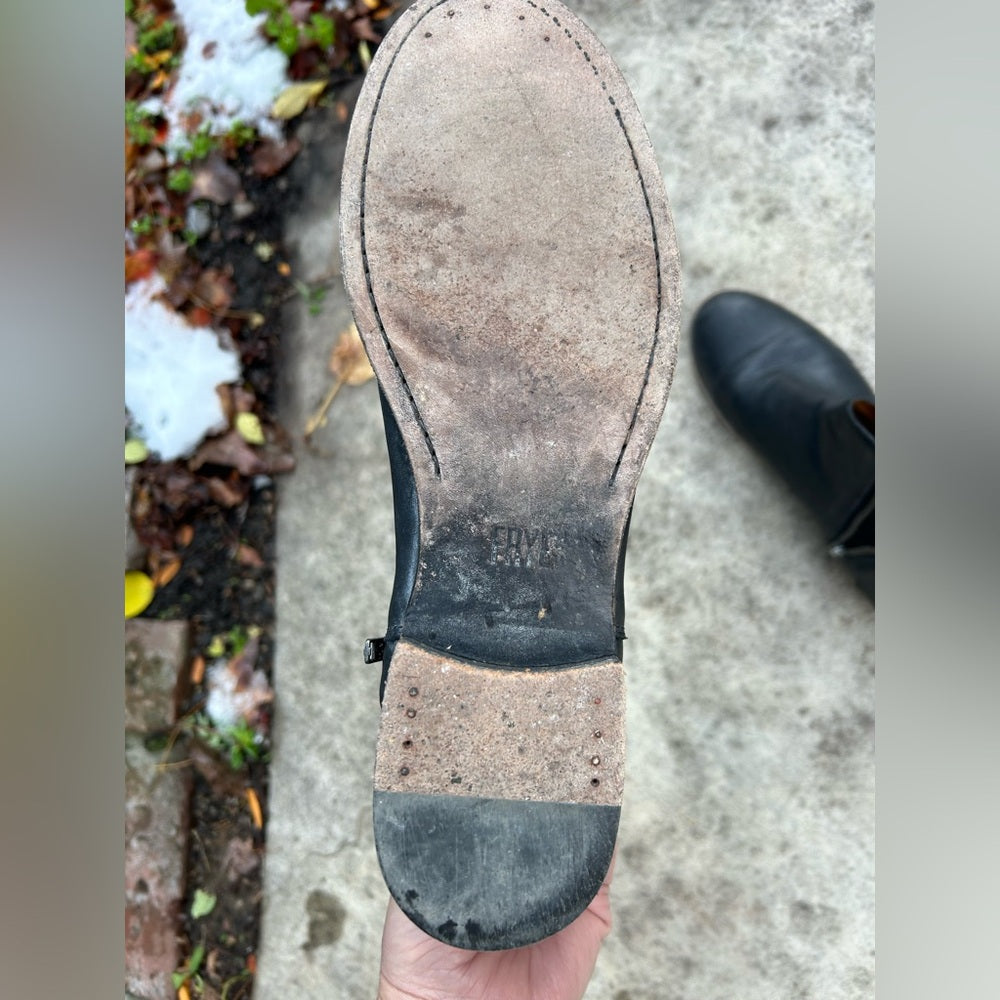 Frye Carley Zip Chelsea Boots, size 10