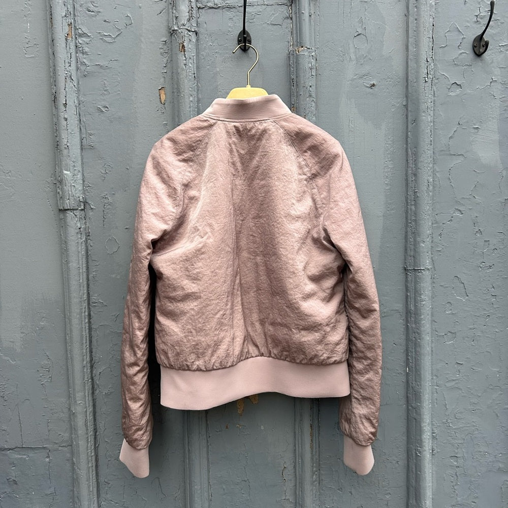 Lululemon Non Stop Bomber, size 6