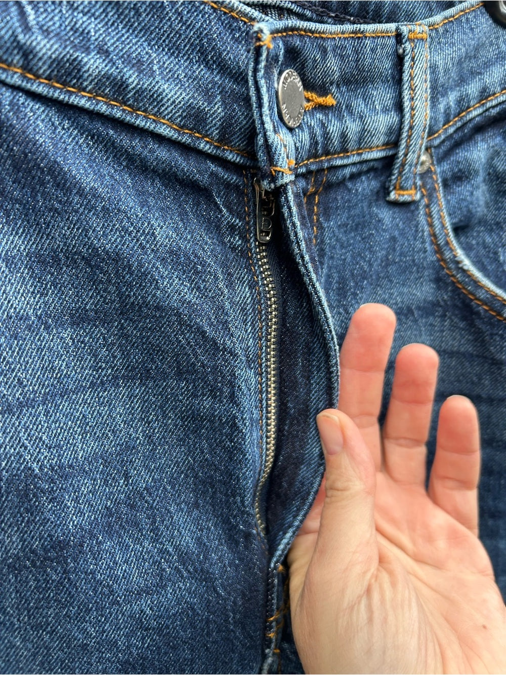 Modern American Highland Boyfriend Jean, size 28