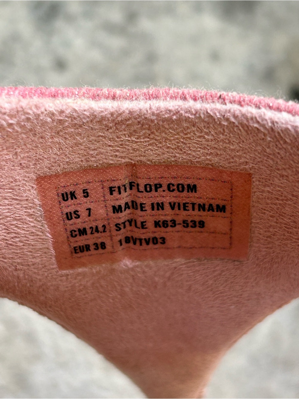 FitFlop Lulu Pink Suede Sandal, size 7