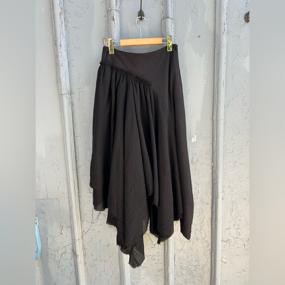 forme d’expression Black wool skirt, size 40