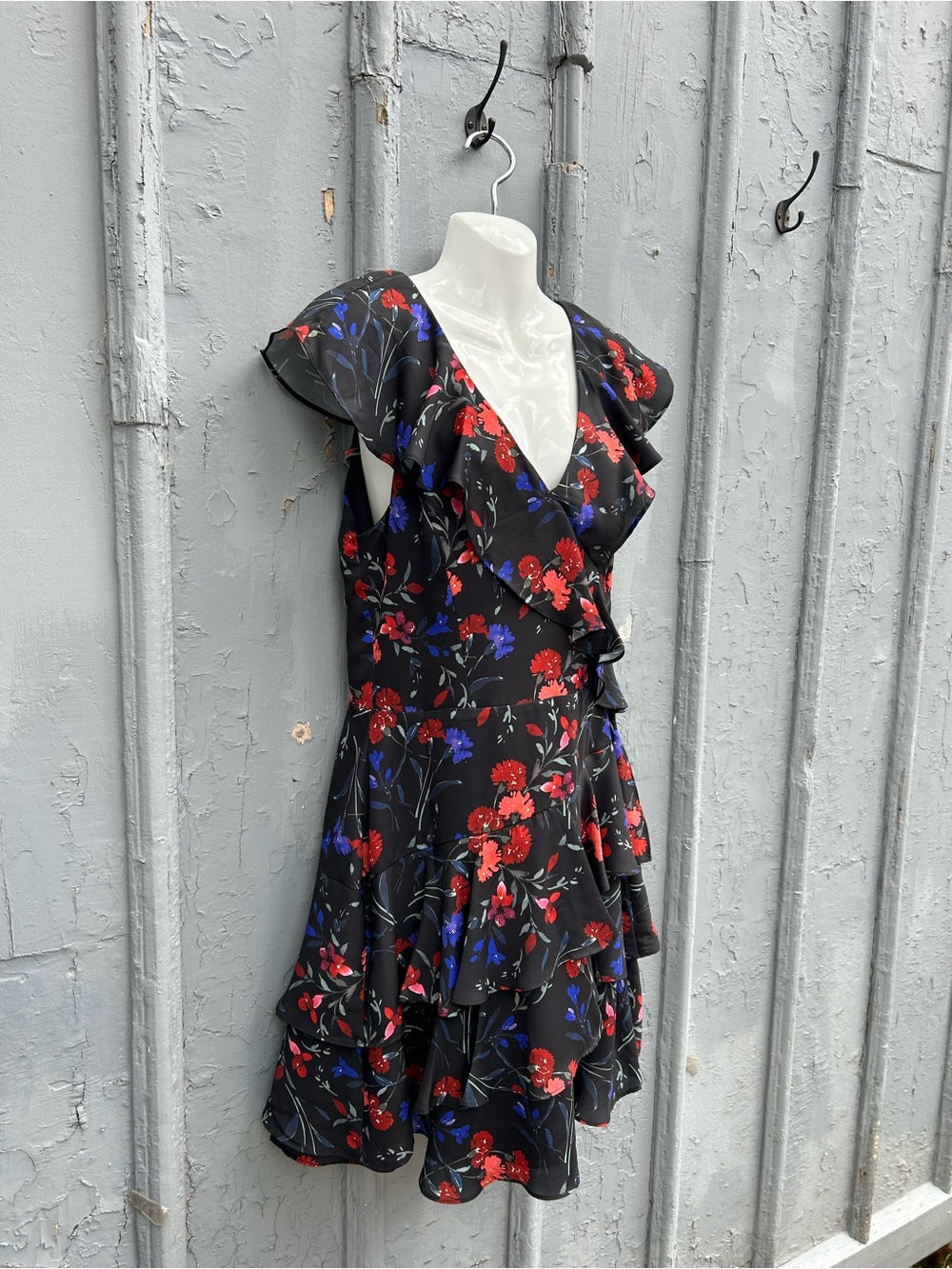 Parker ruffle front floral dress, Approx Size M
