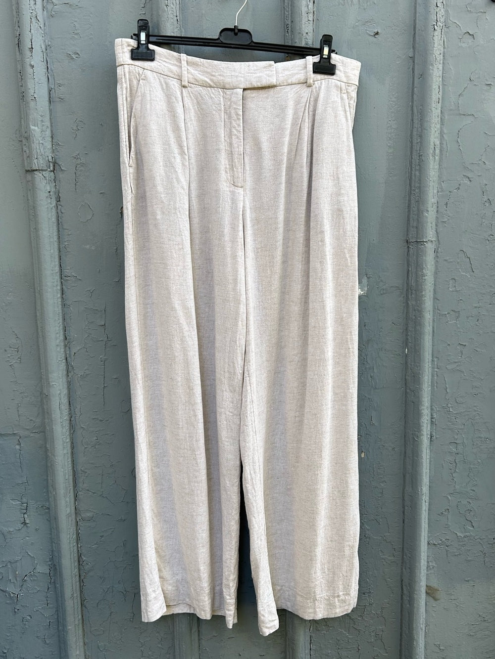 Abercrombie & Fitch Taupe Linen trousers, size 31