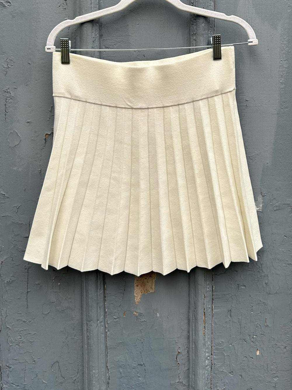Minnie Rose white Pleated Knit Skort, BNWT, size M