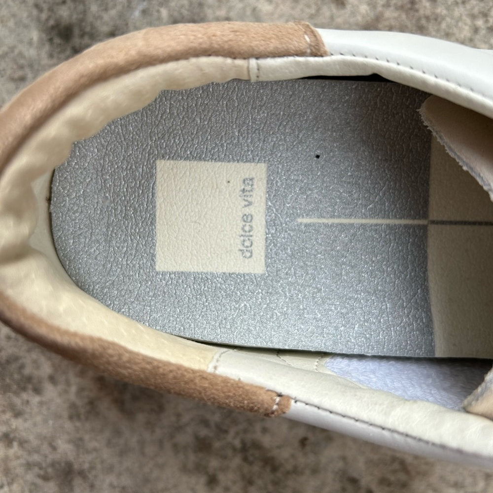 Dolce Vita Zina gold white Leather sneakers, BNWOB, size 10