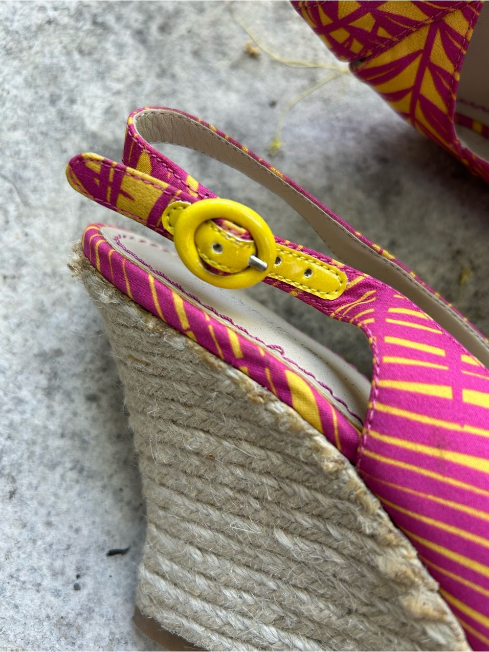 Bandolino Tropical Wedges, size 8