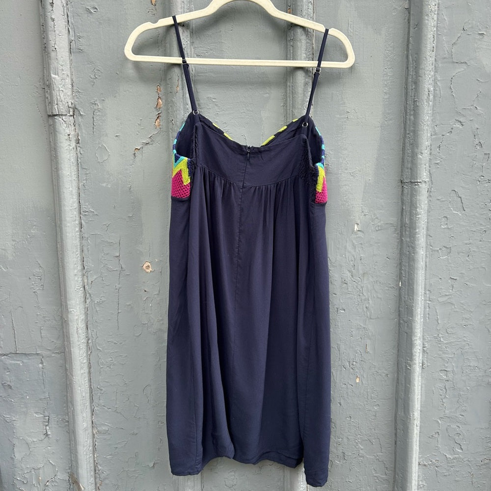 LoveStitch Embroidered Dress, size M