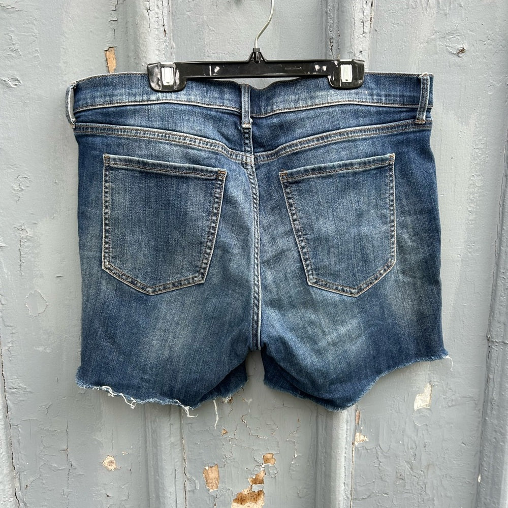 Banana Republic dark denim roll up shorts, size 30