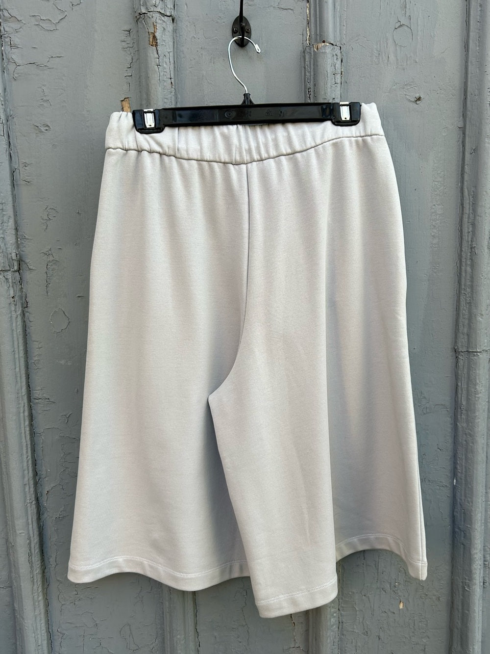 MaxMara Leisure blue knee shorts, BNWT, size M