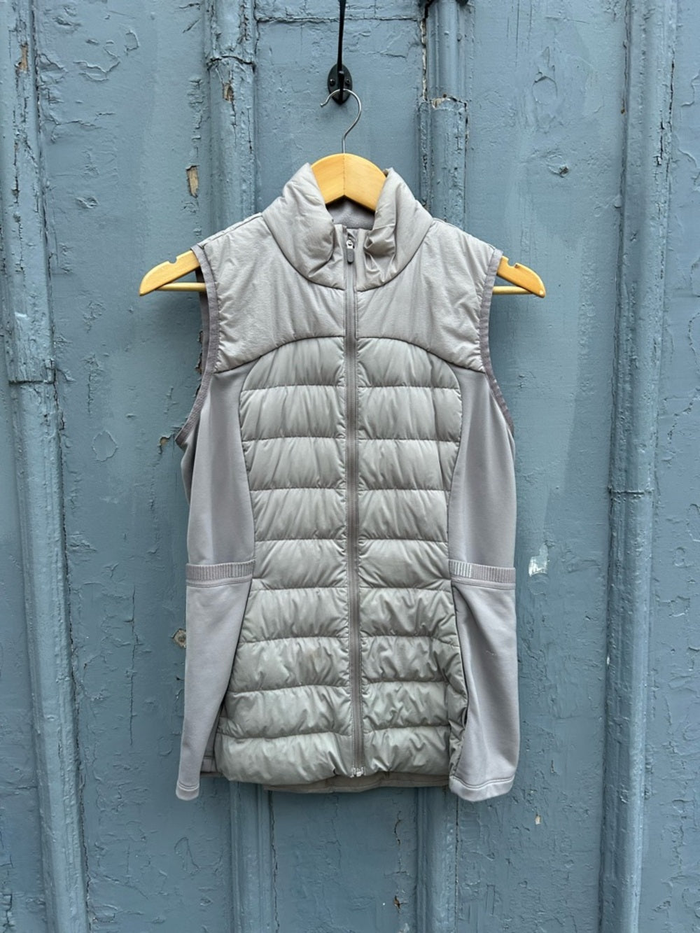 Lululemon Chrome Down for it all vest, size 8