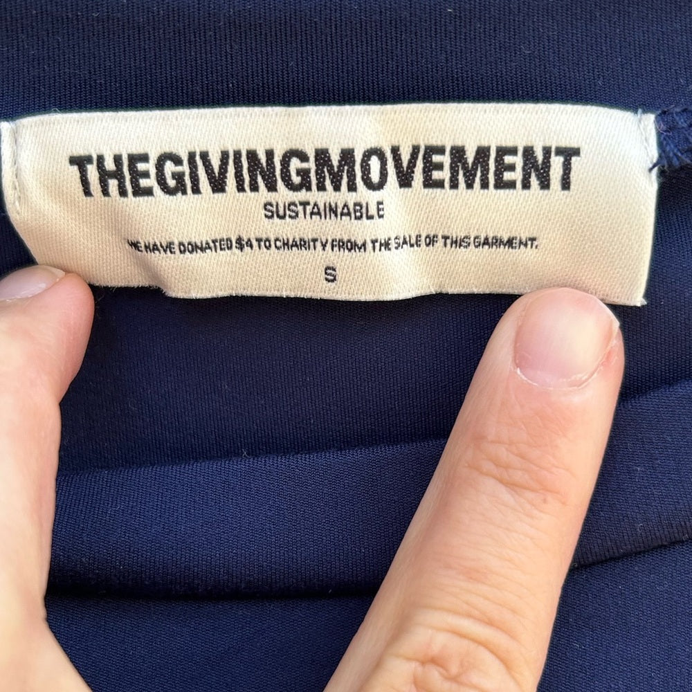 THEGIVINGMOVEMENT Boxy Light Softskin100© T-Shirt, Small