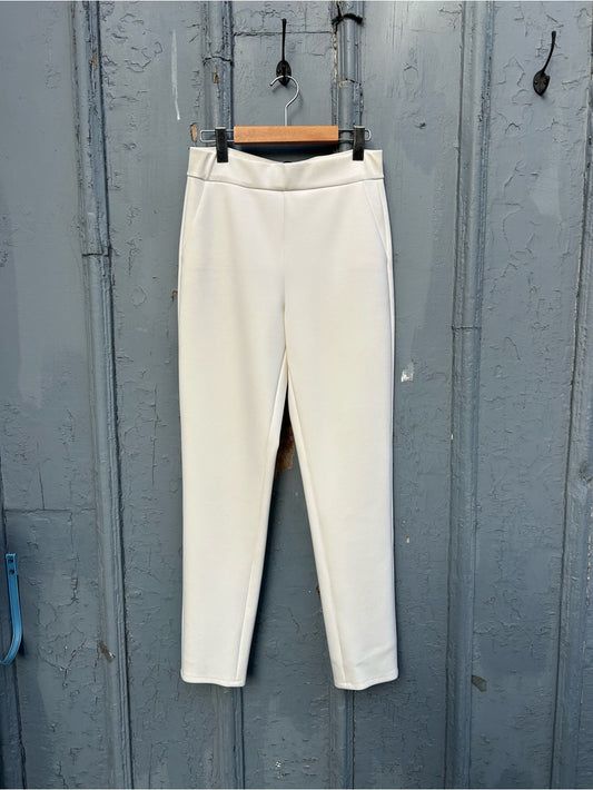 Shan White Sofia Pants, BNWT, size 6