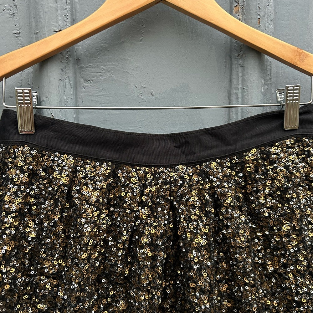 Club Monaco Sequin Metallic Jodie skirt, BNWT, size 8