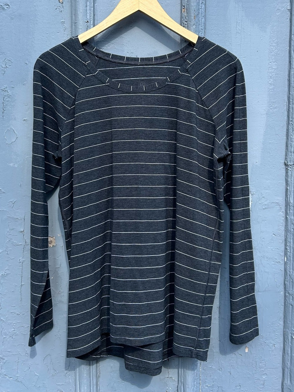 Lululemon Grey Striped Emerald Long Sleeve, size approx 6
