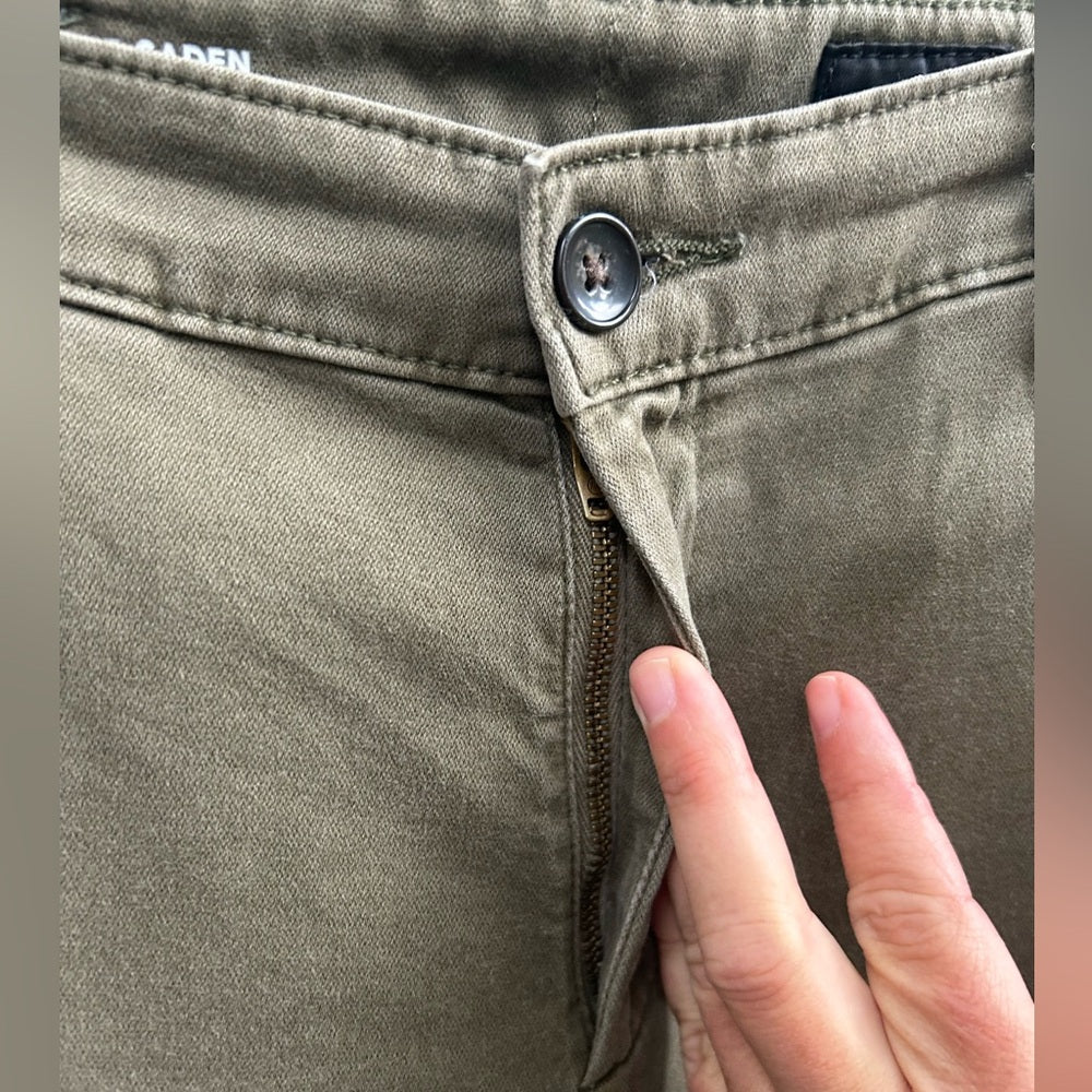 AG Caden Khaki trouser, size 29