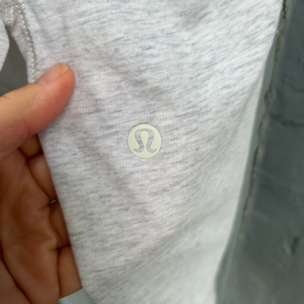 Lululemon Heathered Light Gray Cruiser Tank, size 8/10