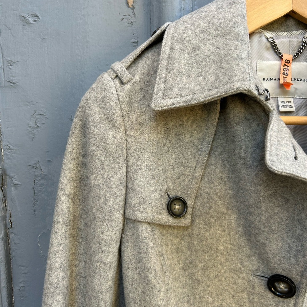 Banana Republic Grey Belted Wool blend jacket, size XS