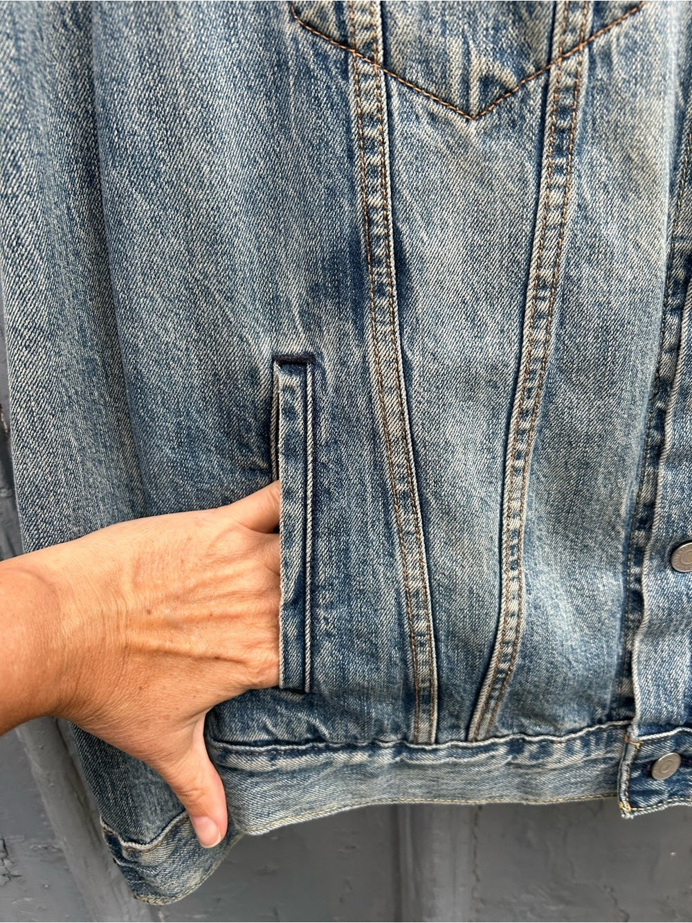 Levi’s Denim Trucker Jacket, size M