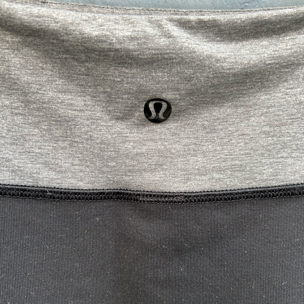 Lululemon Yoga Over Skirt, size 6