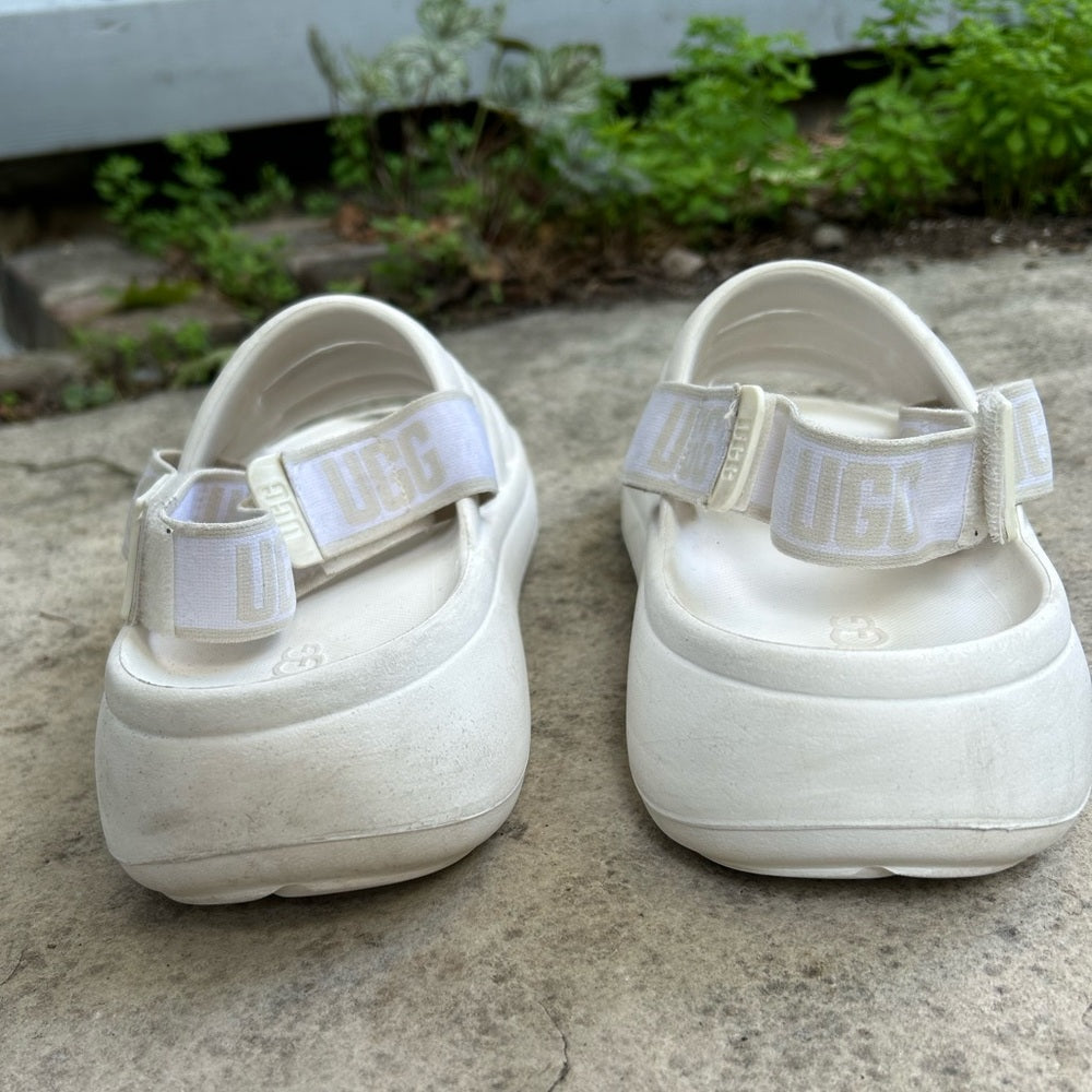 UGG Sport Yeah White, size 10