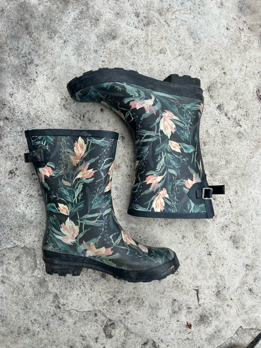 Target Floral Rain Boots, size 9