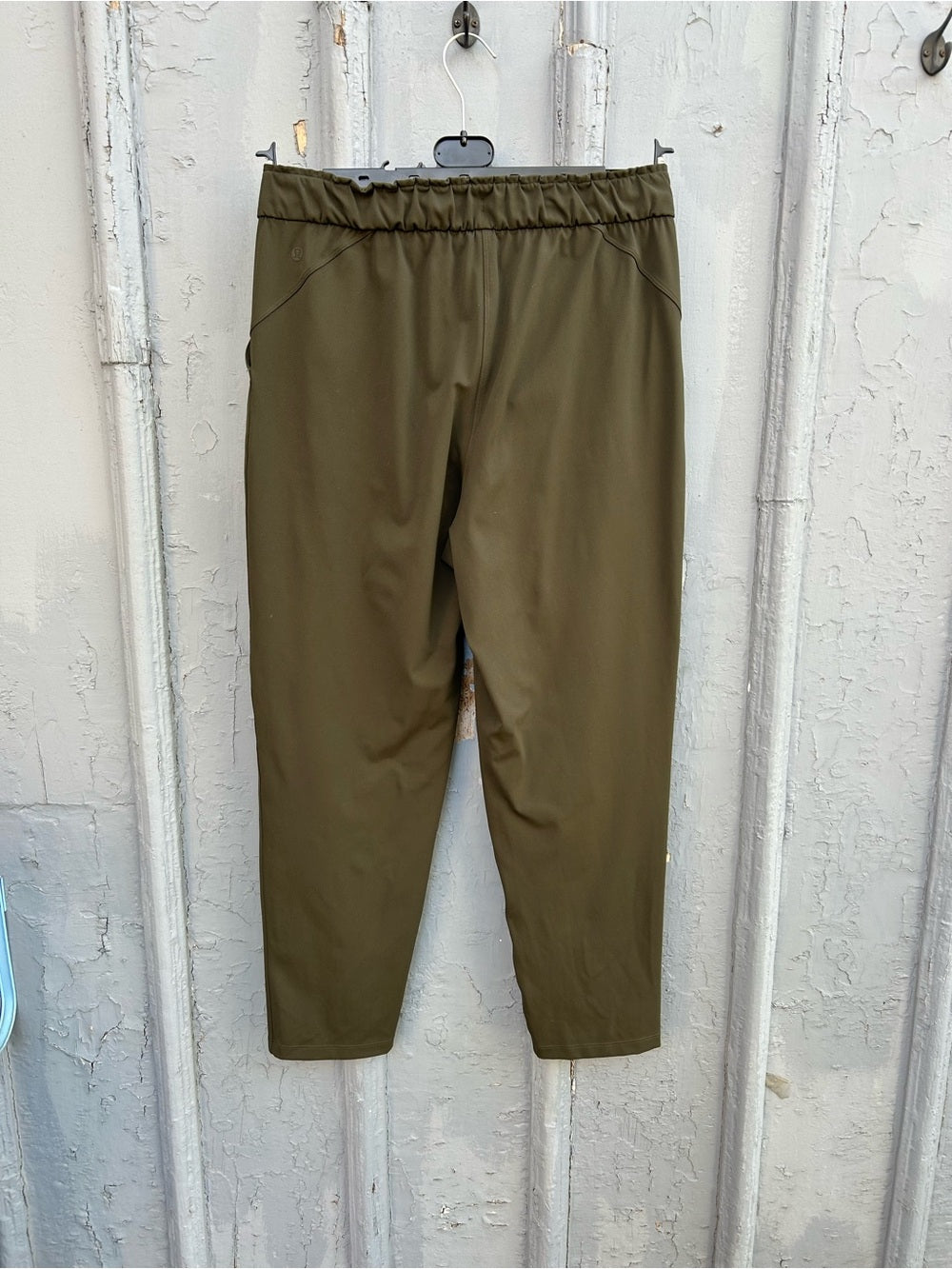 Lululemon Green Keep Moving Pants, size 8