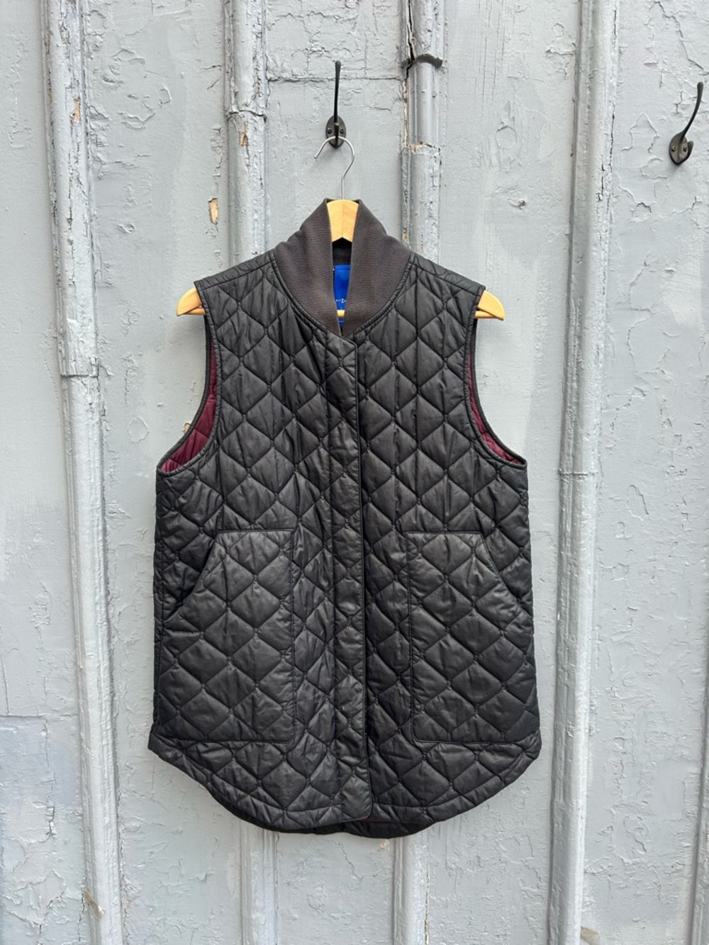 Kit & Ace All Day Black Long Quilted vest, Large