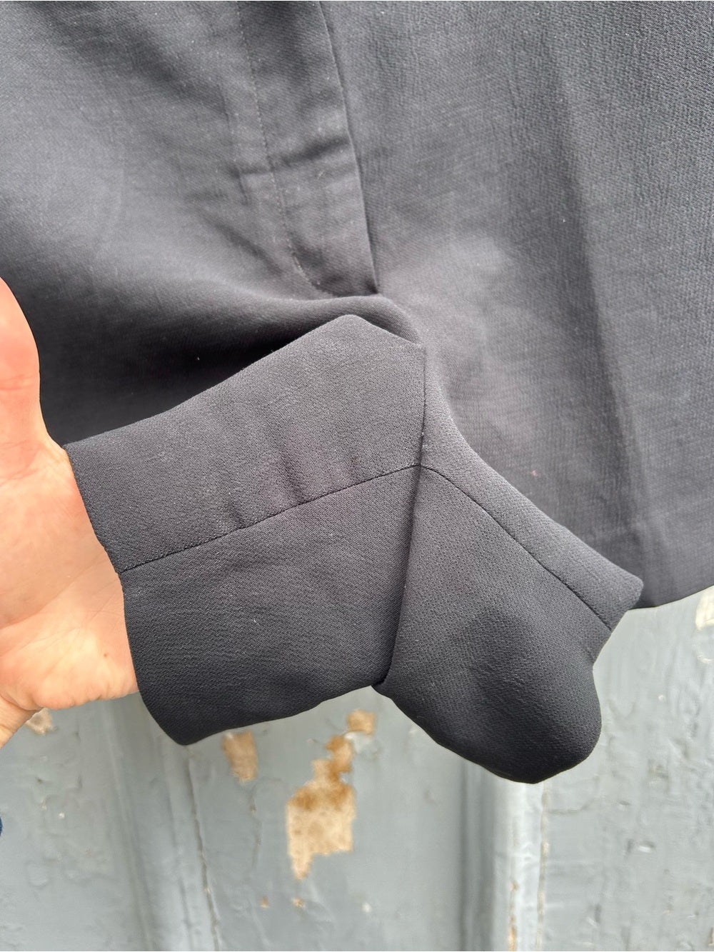 Wilfred Anthem Black Shorts, size 8
