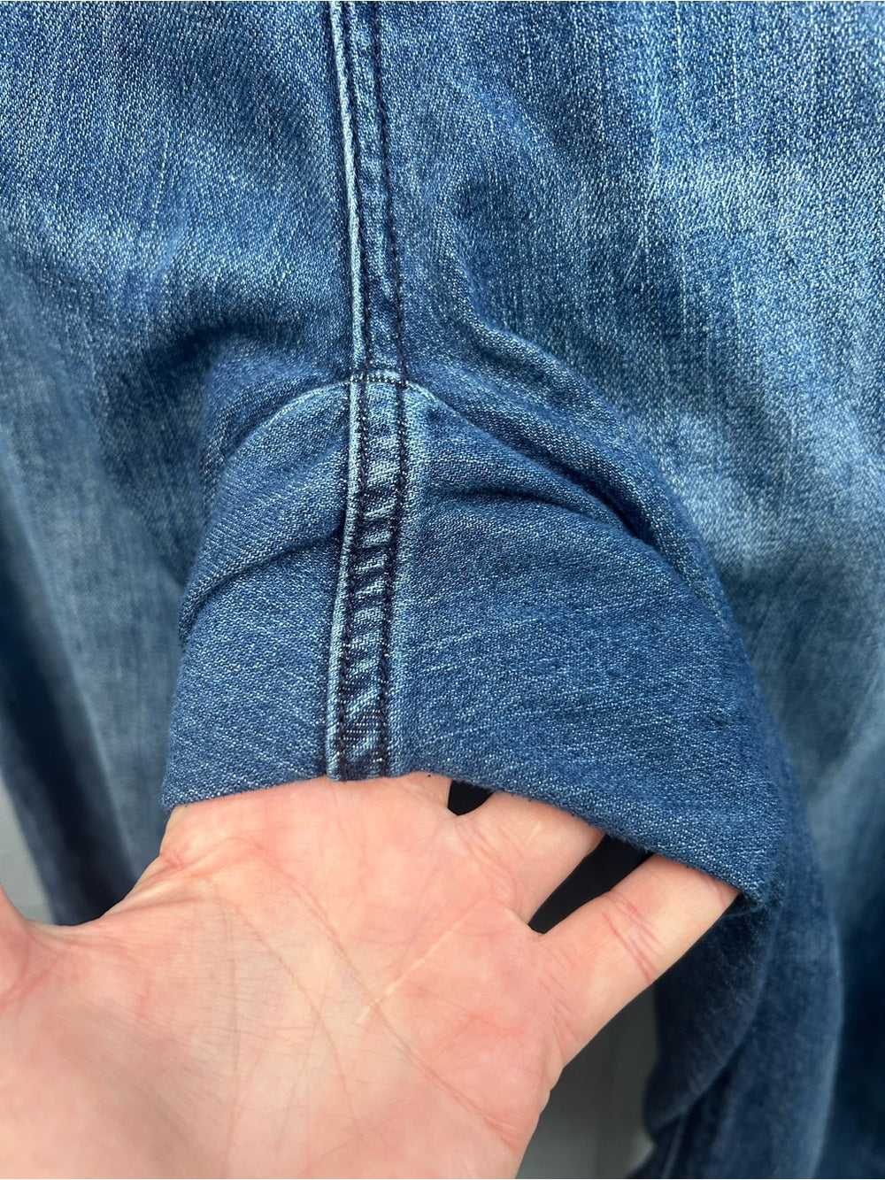Pilcro Relaxed Mid-Rise Jeans, size 16