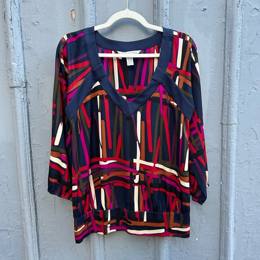 Diane Von Furstenberg silk Dacey Blouse, size 8
