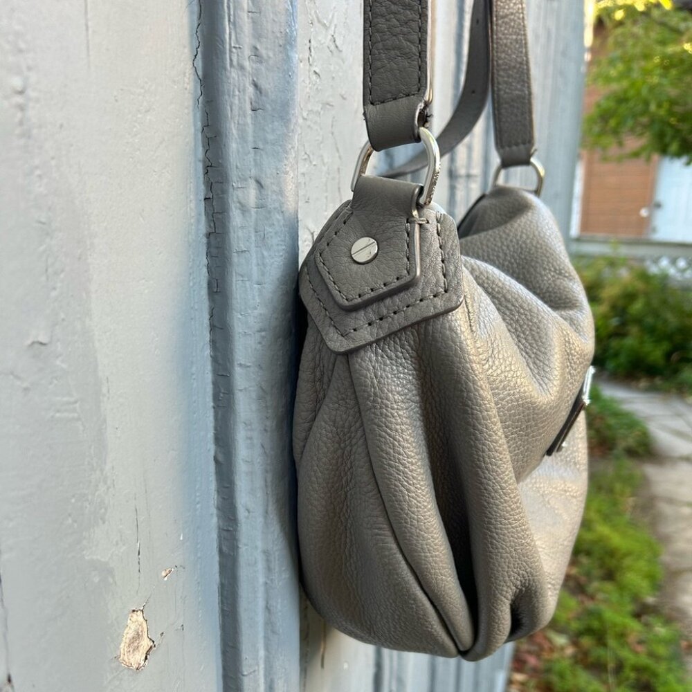 Marc Jacobs Natasha Grey Crossbody, 14”x11”x4”