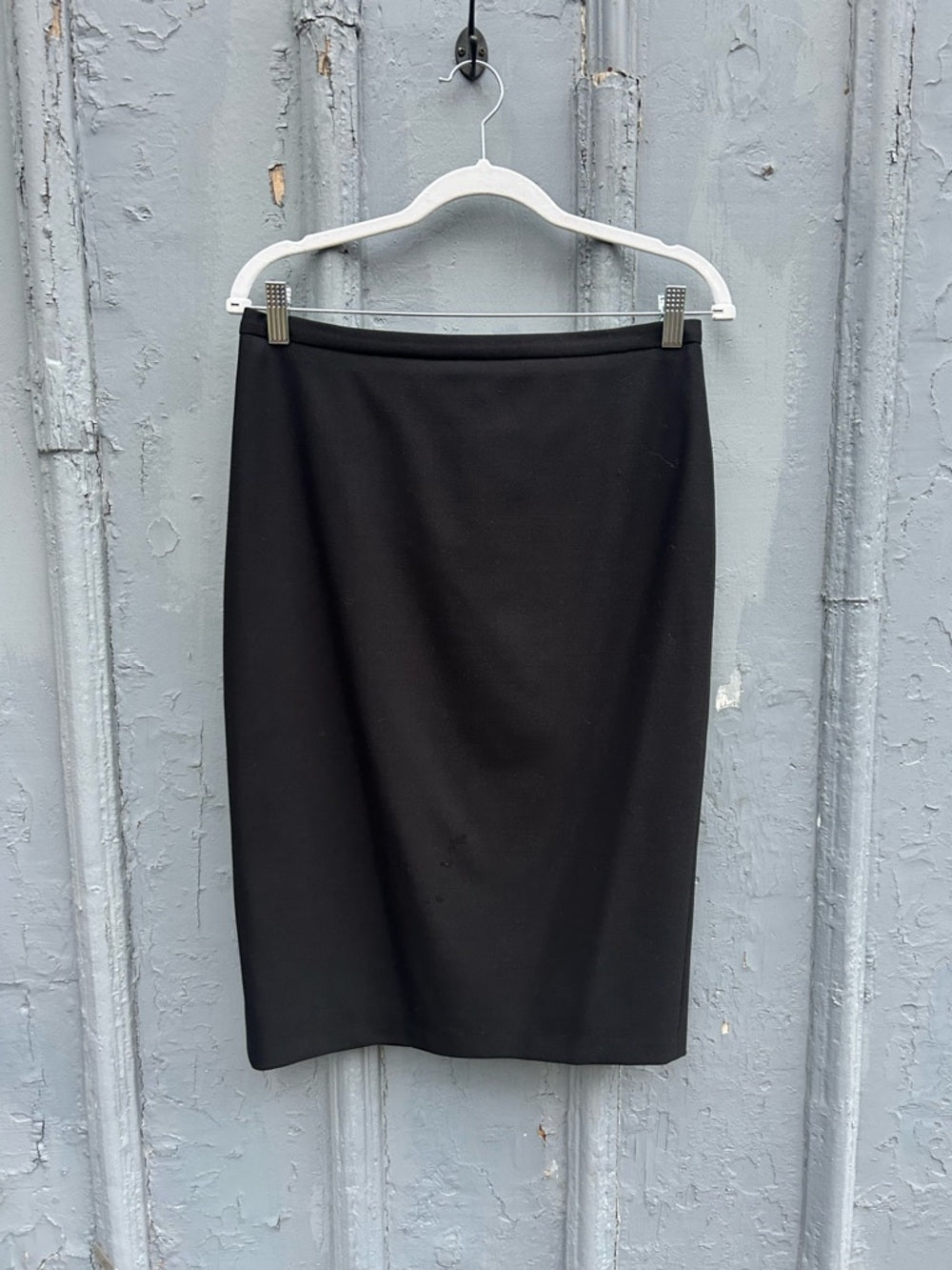 Weekend MaxMara Black midi Skirt, size 10 (more like 8)