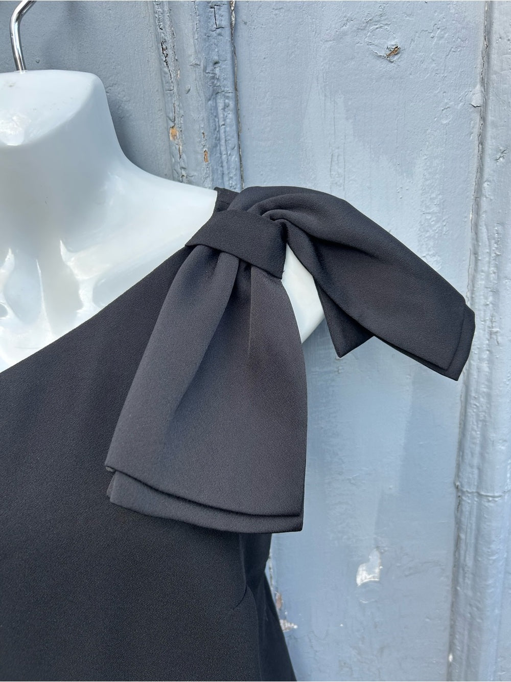 Club Monaco One shoulder black blouse, size 10