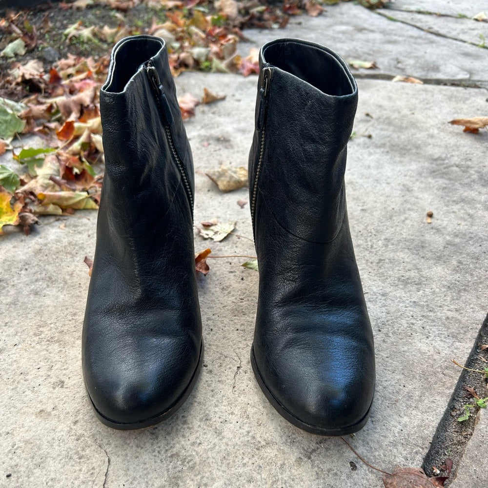Cole Haan Black Cassidy ankle boots, size 10