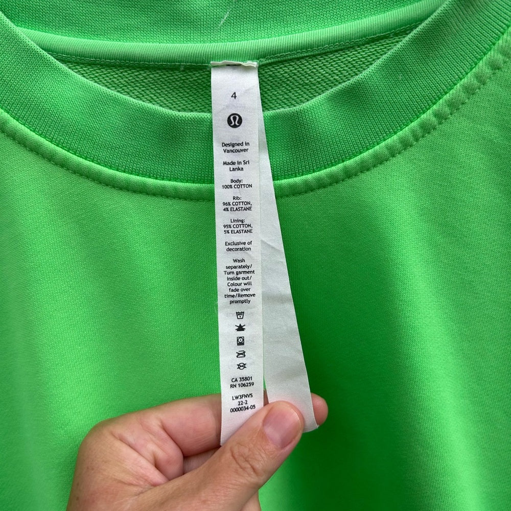 Lululemon Perfectly Oversized Cropped Crew, size 4
