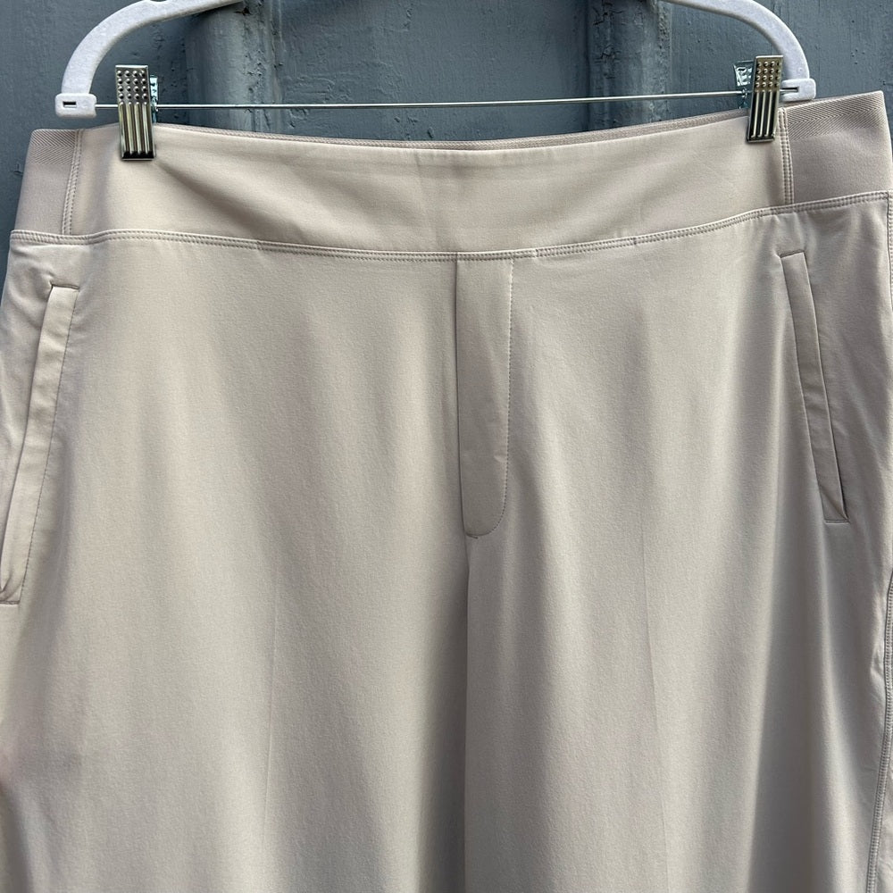 Athleta Brooklyn Wide Leg, size 18