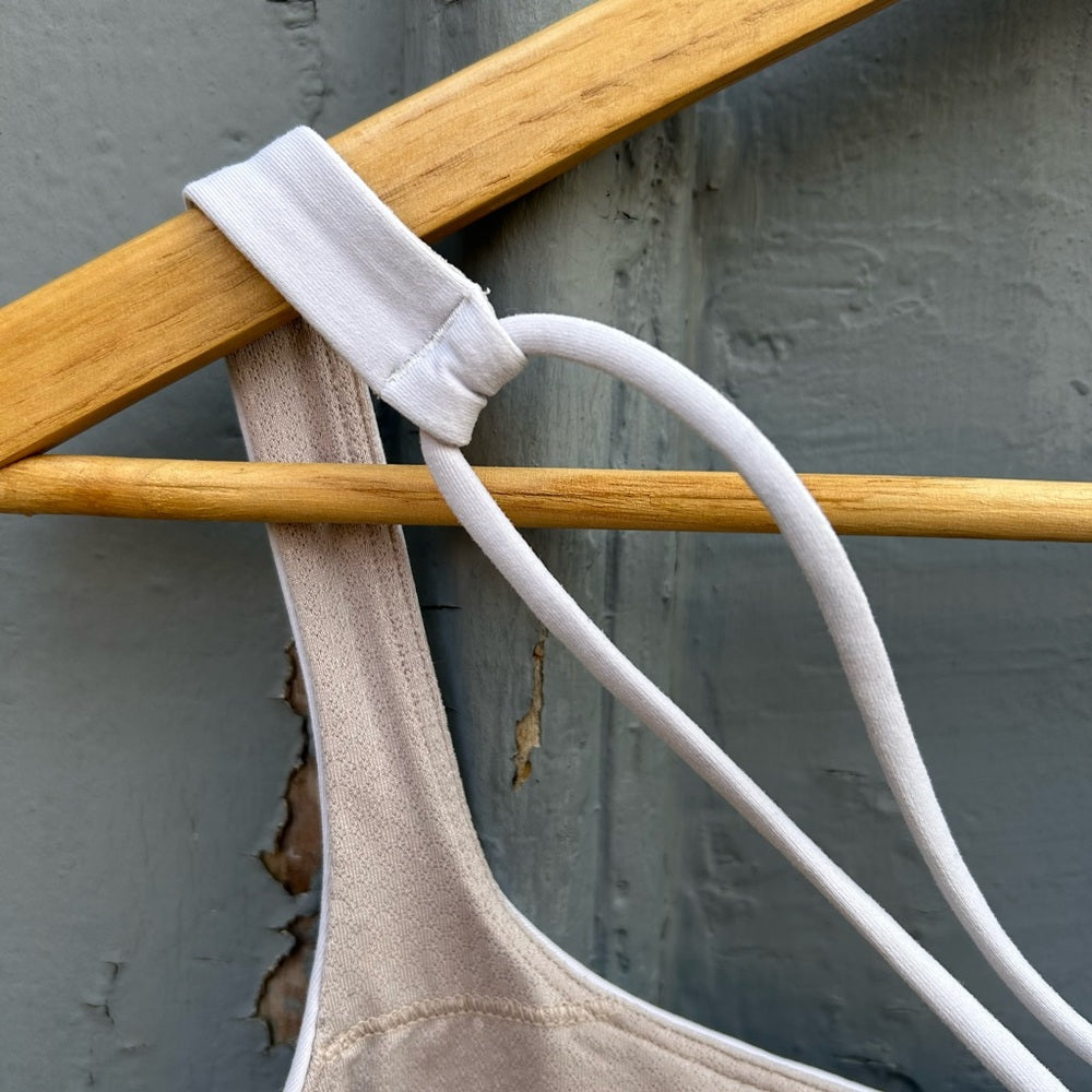 Lululemon Free To Be Bra, size 12