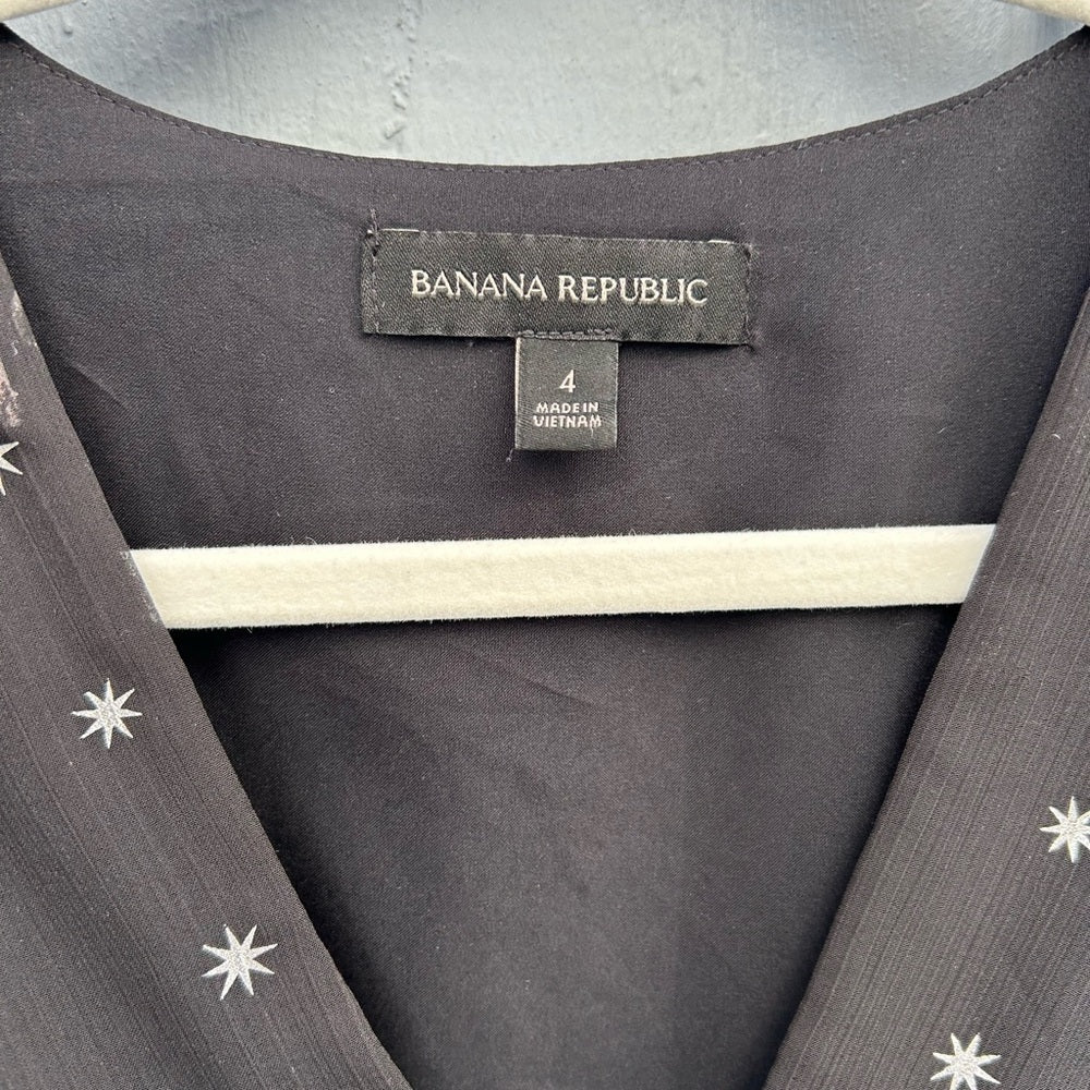 Banana Republic Metallic Star Puff-Sleeve Wrap Dress, size 4