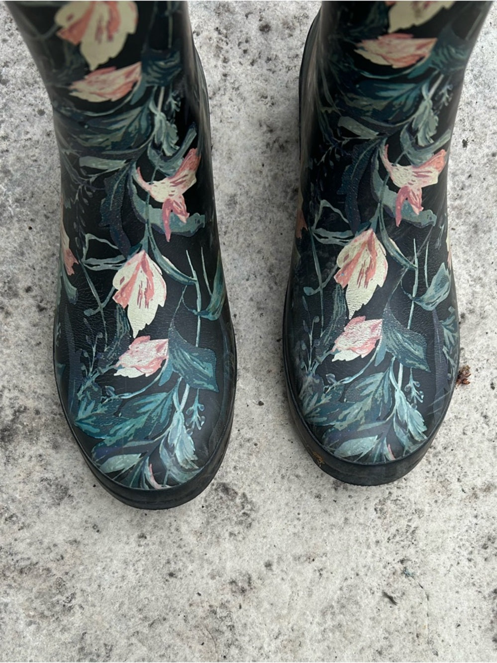 Target Floral Rain Boots, size 9